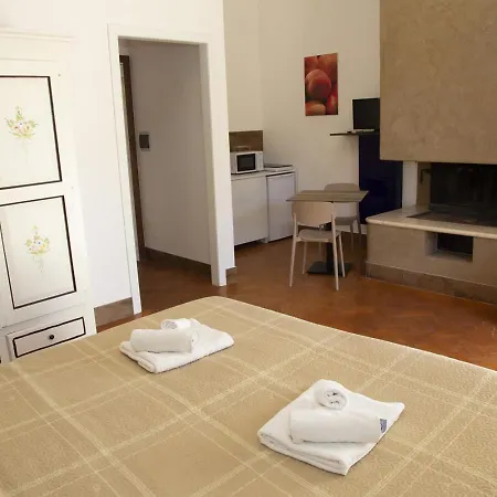 Aparthotel Residence Casale Verderame 3*