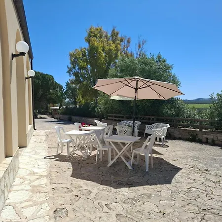 Aparthotel Residence Casale Verderame 3*