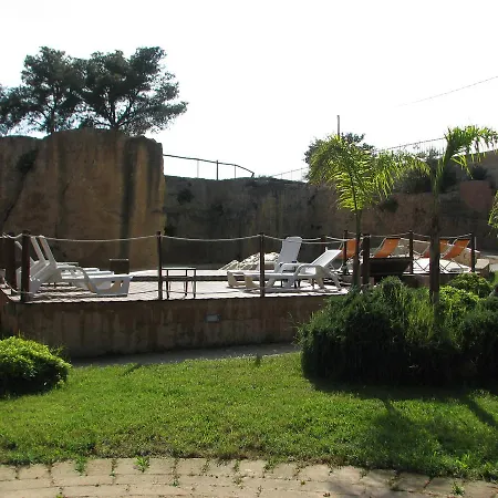 Residence Casale Verderame 3*