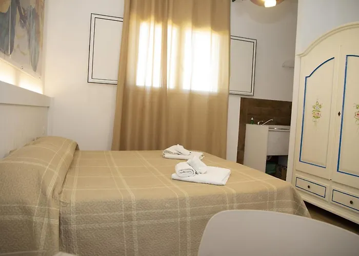 卡萨莱维德默住宅酒店 公寓式酒店 特拉帕尼