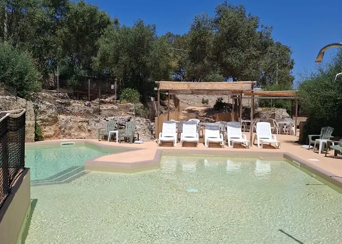 卡萨莱维德默住宅酒店 3*