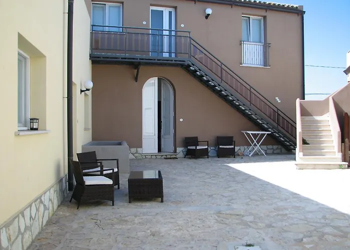 卡萨莱维德默住宅酒店 公寓式酒店 3*